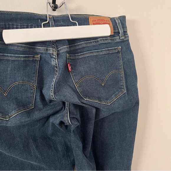 Levi’s 710 Super Skinny Women’s Mid Rise Blue Jeans Denim 32 x 30 - Picture 5 of 16